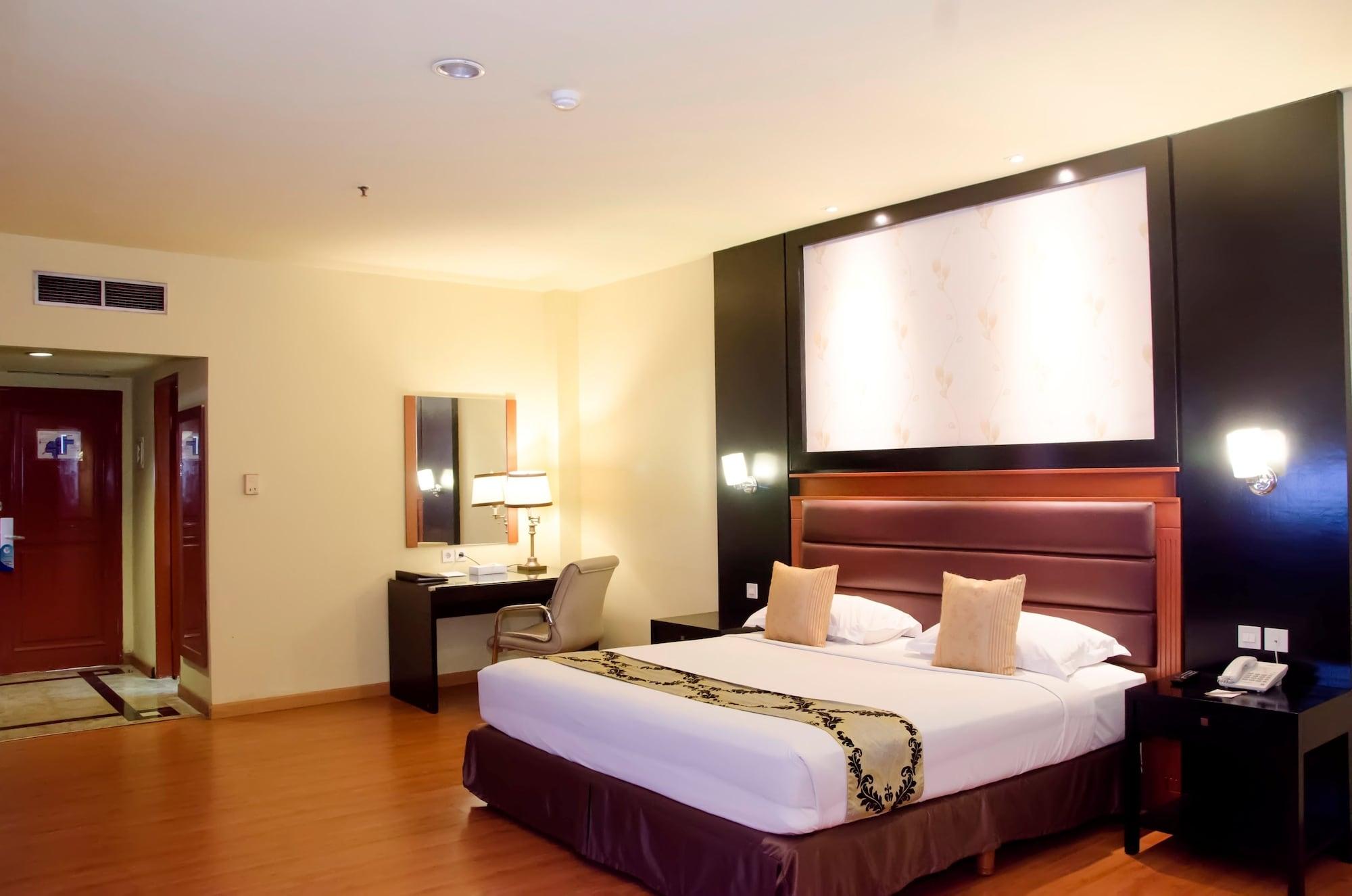 Sari Ater Kamboti Hotel Bandung Exterior photo