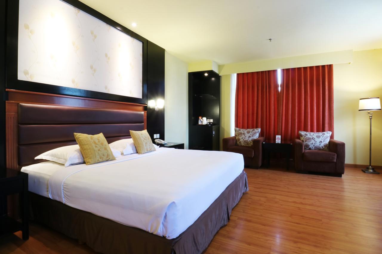 Sari Ater Kamboti Hotel Bandung Exterior photo